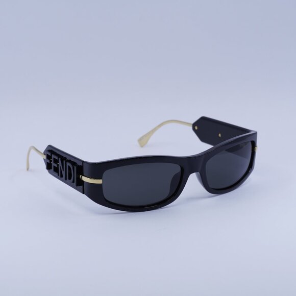 ?️ New Fendi FE40120I 01A Sunglasses - Shiny Black Frame, Smoke Lenses main image 9